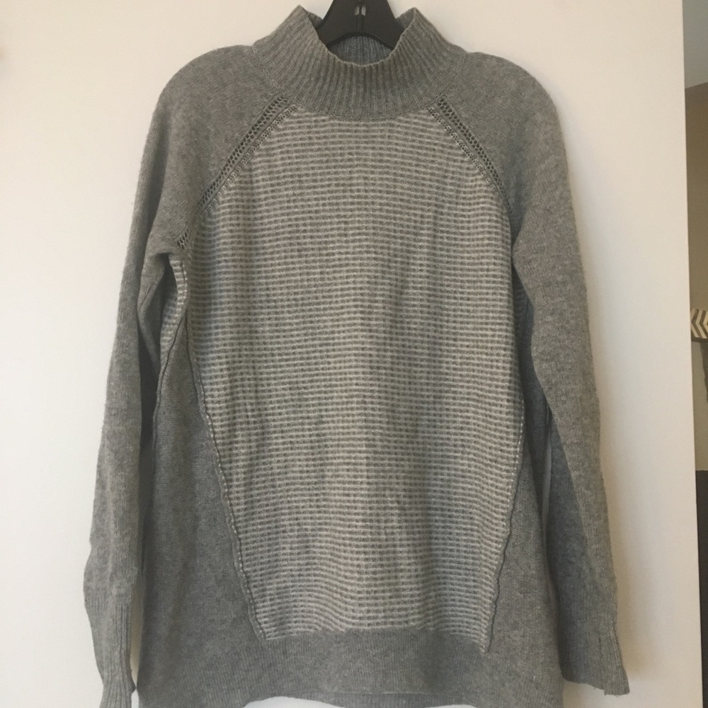 Rebecca Taylor Turtleneck Sweater! Size Medium